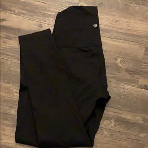 Black lulu lemon align